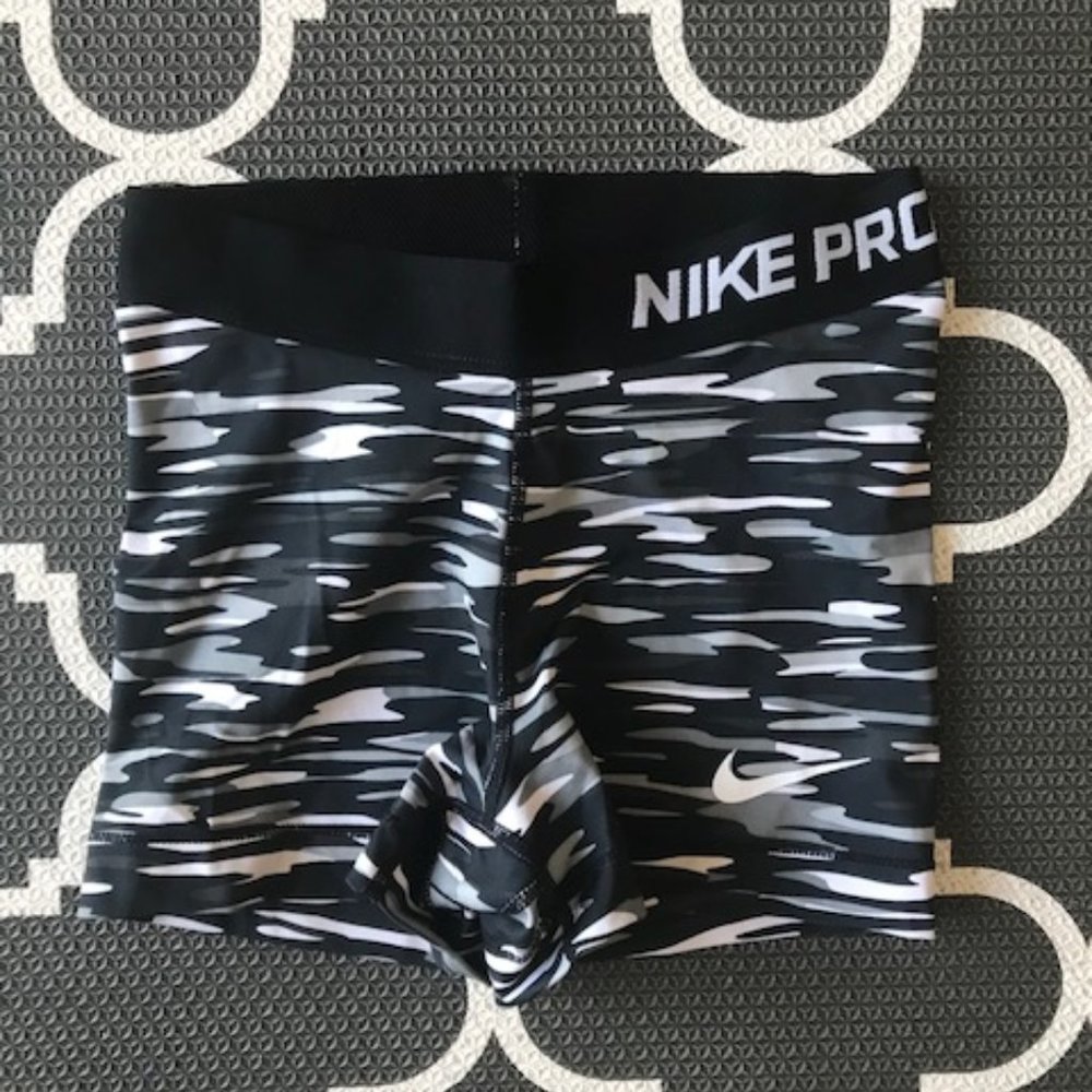 Nike Camouflage Tight Shorts